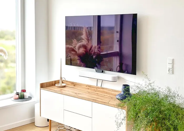 Modern With Amazing Views 아파트 *